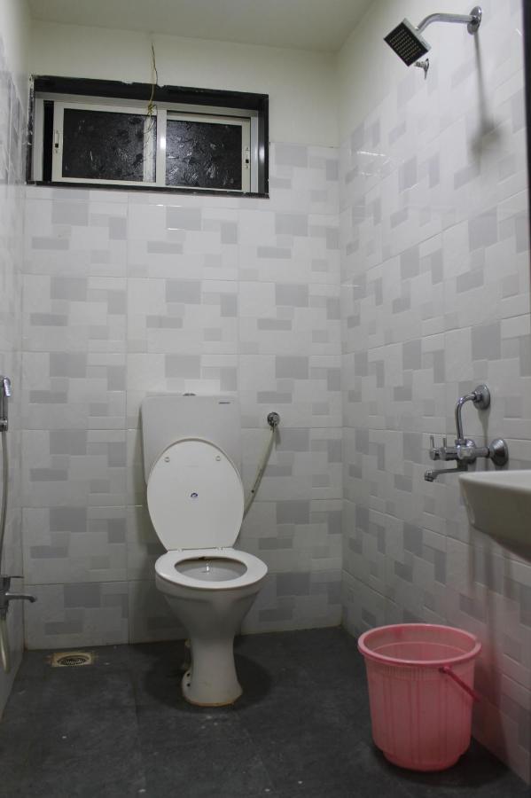 ホテルMukesh Residency プネ エクステリア 写真