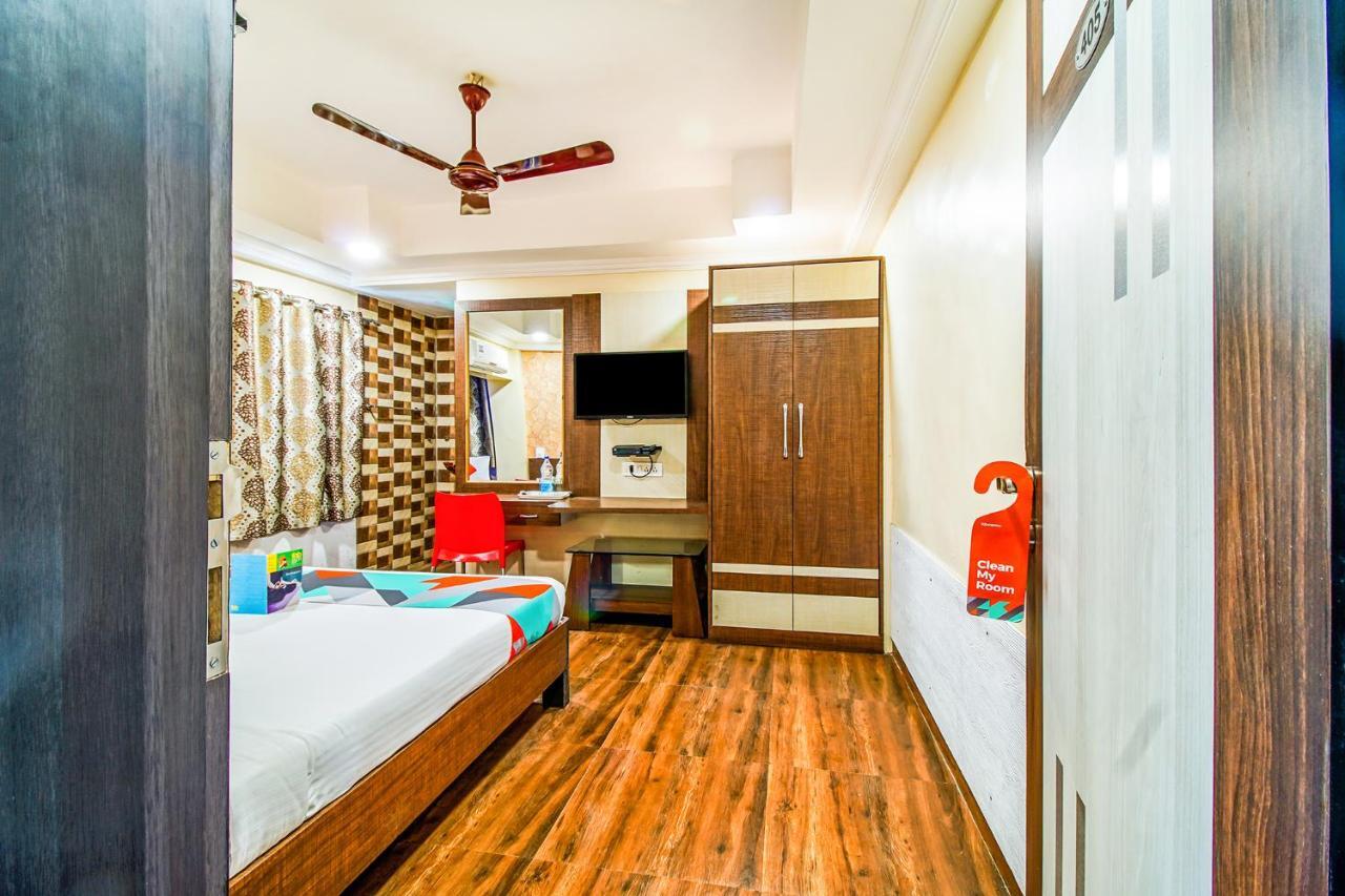 ホテルMukesh Residency プネ エクステリア 写真